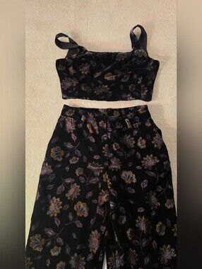 Rachel Zoe‎ Velvet Floral 2 Pc High Waist Wide Leg Crop Top Black Floral Size 8